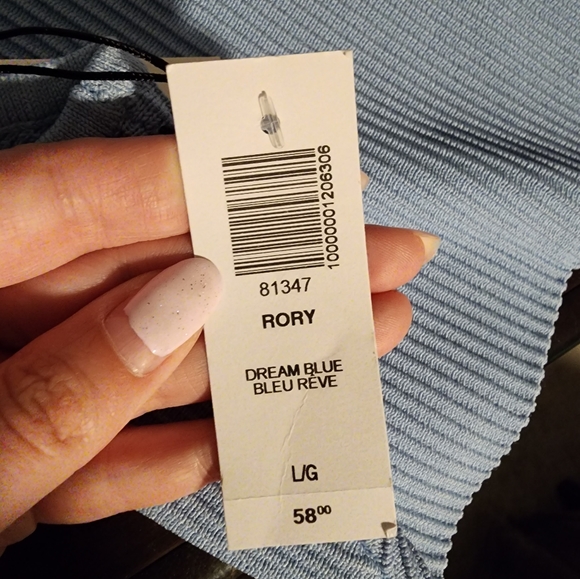 Babaton sculpt knit racer tank (previously Rory) - Picture 2 of 4